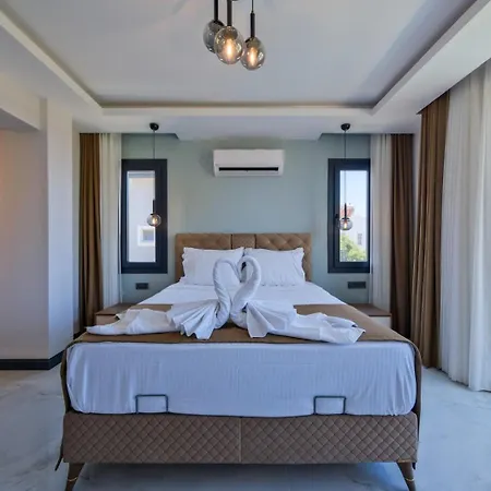 Lotus/ ölüdeniz Isıtmalı Kapalı Havuzlu Villa Fethiye