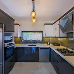 Lotus/ ölüdeniz Isıtmalı Kapalı Havuzlu Fethiye